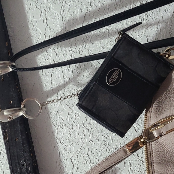 Coach wallet plus victoria secret zip card case BUNDLE ONLY - Picture 3 of 15